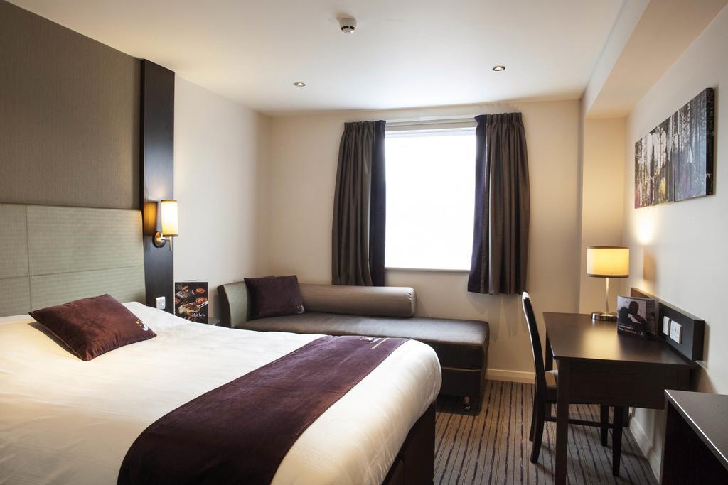Premier Inn Dundee North Camera foto