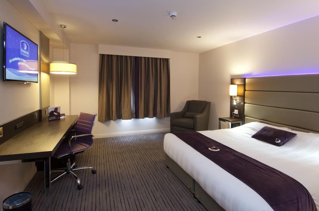 Premier Inn Dundee North Esterno foto