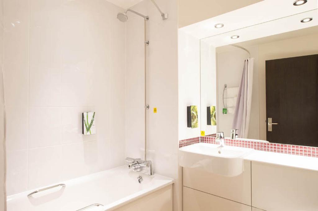 Premier Inn Dundee North Esterno foto