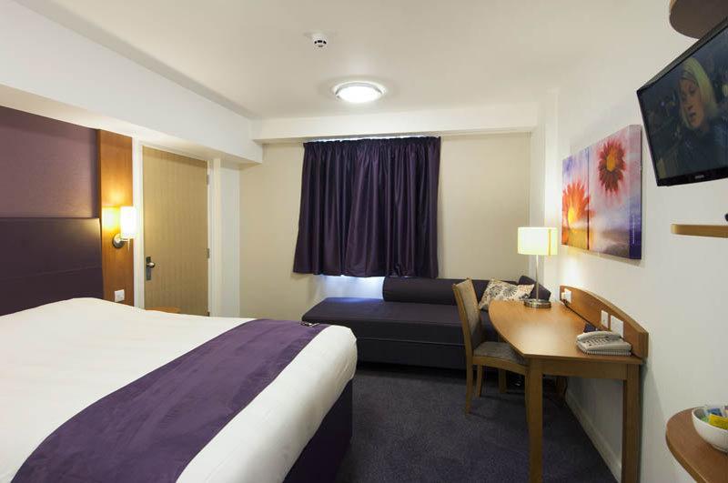 Premier Inn Dundee North Esterno foto